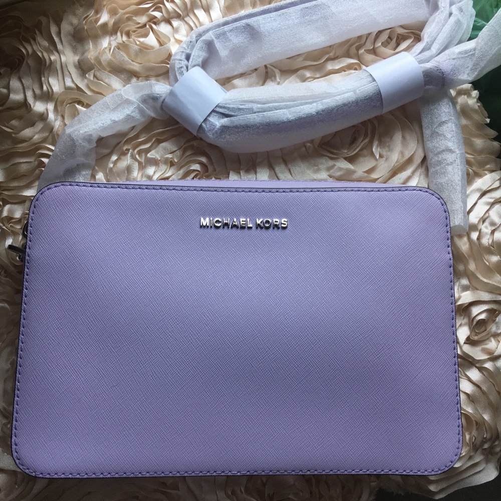 Michael Kors Jet Set Travel Leather Crossbody